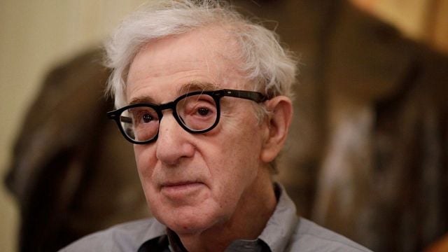 Woody Allen Emeklilik İddialarını Yalanladı haber görseli