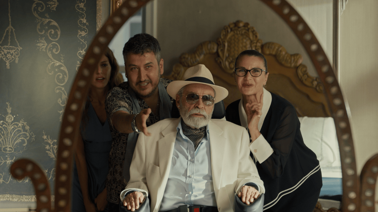 “Yan Yana” Açılışında Zirveyi Salladı: 200 Bini Aşkın Seyirci İlk Haftada Salonları Doldurdu