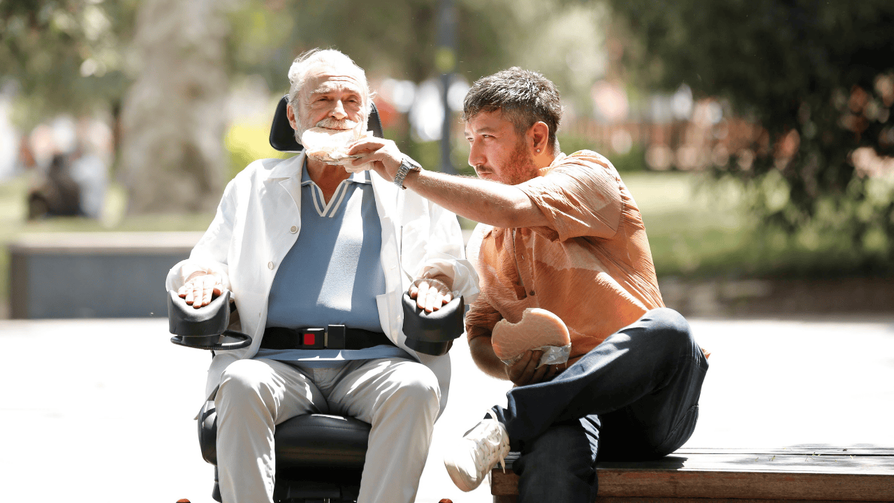 Feyyaz Yiğit, Merakla Beklenen "Yan Yana" Filmi İçin Şarkı Seslendirdi