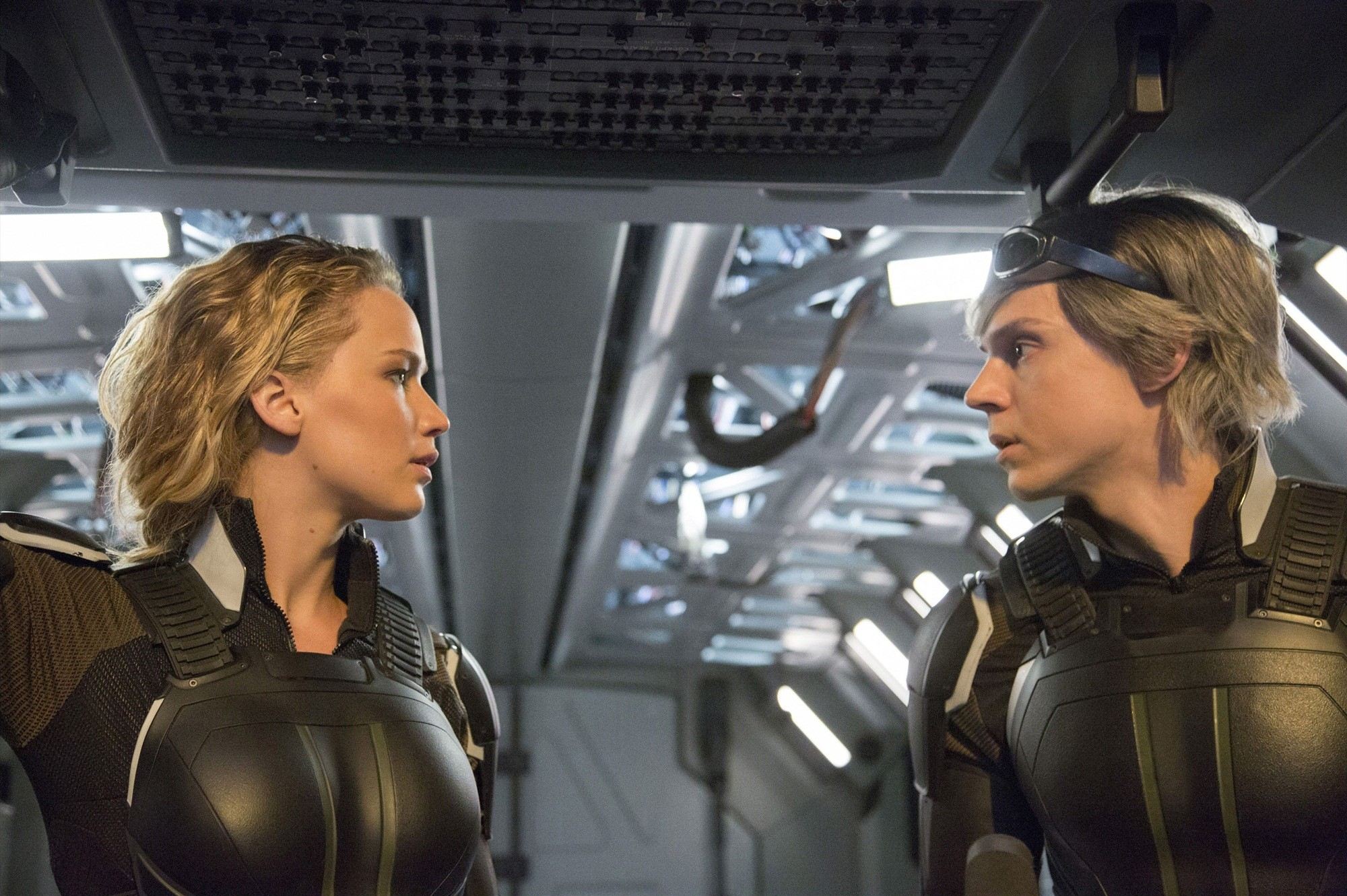 Jennifer Lawrence resimleri XMen Apocalypse Fotograf Evan Peters