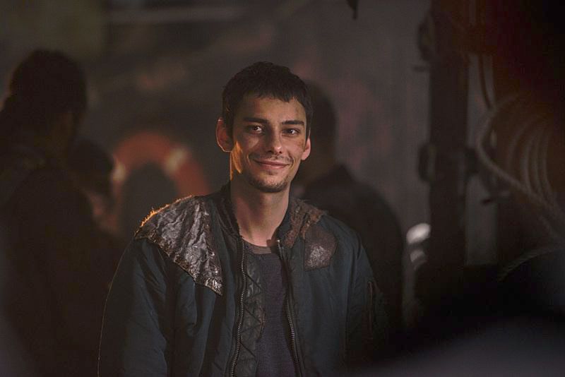 The 100: The 100 : Fotoğraf Devon Bostick isimlerini içeren 279 ...