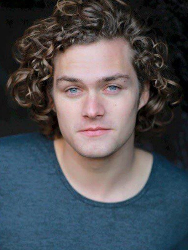 Finn Jones filmografi