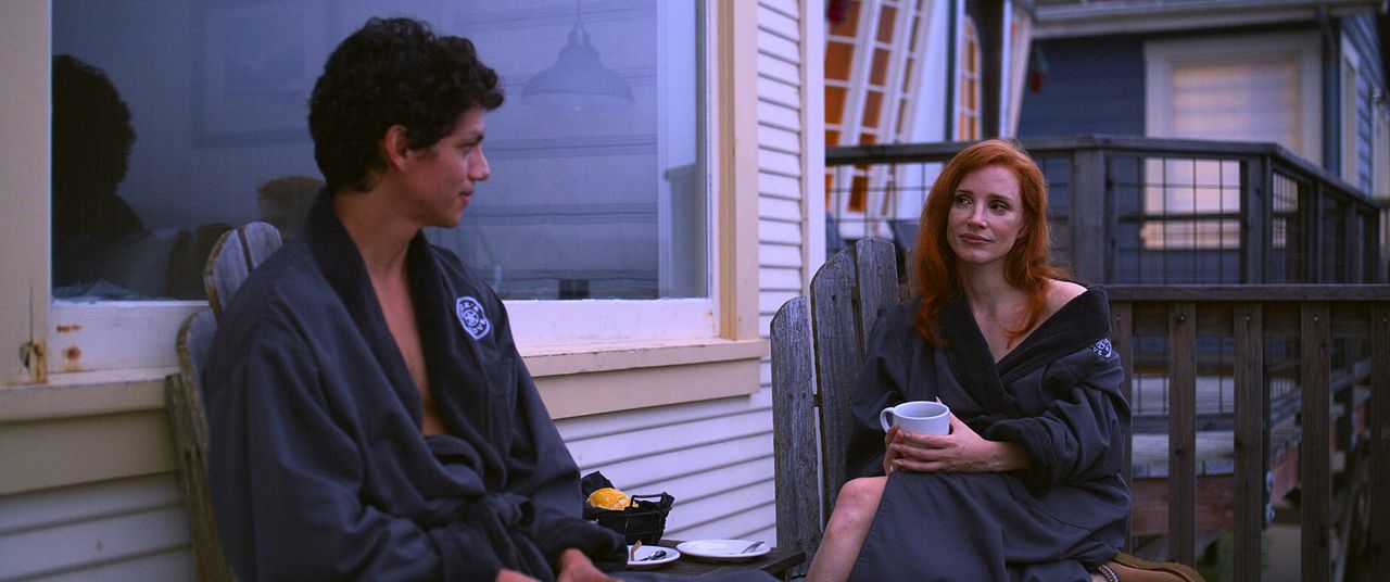 İlişki : Fotoğraf Jessica Chastain, Isaac Hernández