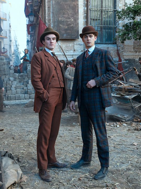 Genç Sherlock  : Afiş