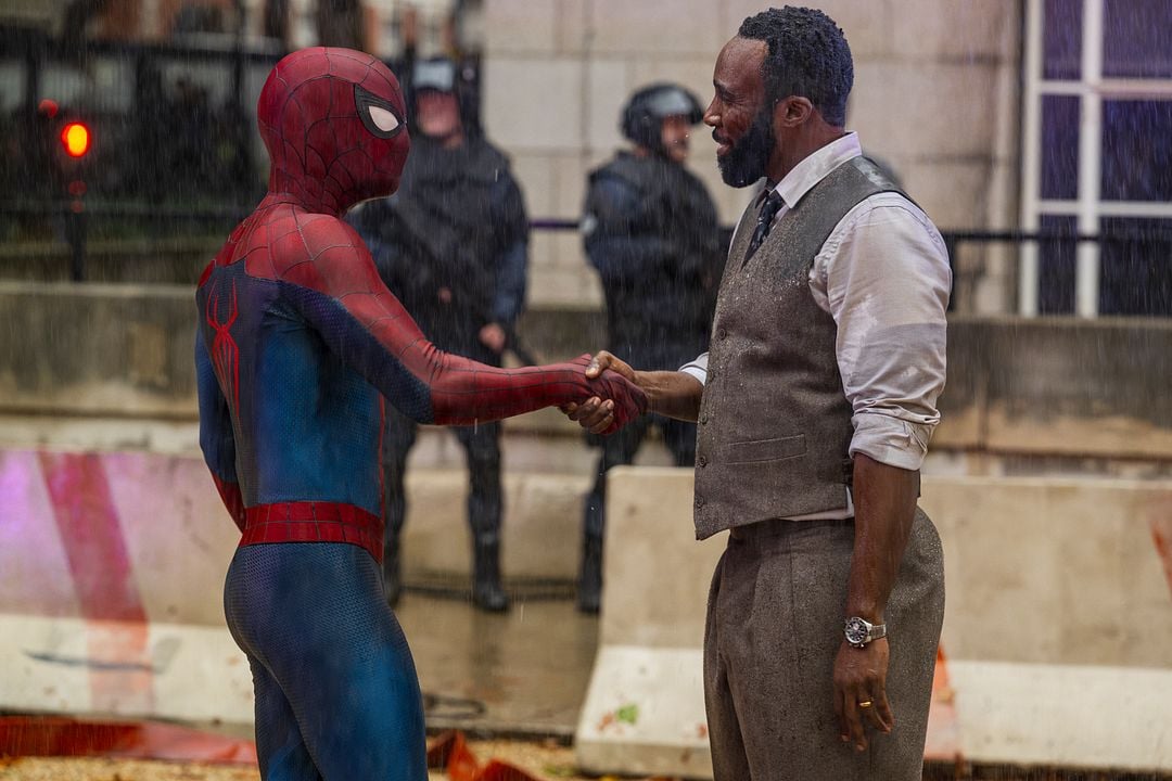 Örümcek-Adam: Yepyeni Bir Gün : Fotoğraf Tom Holland, Tramell Tillman