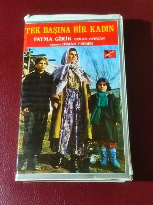 Tek Başına Bir Kadın : Afiş