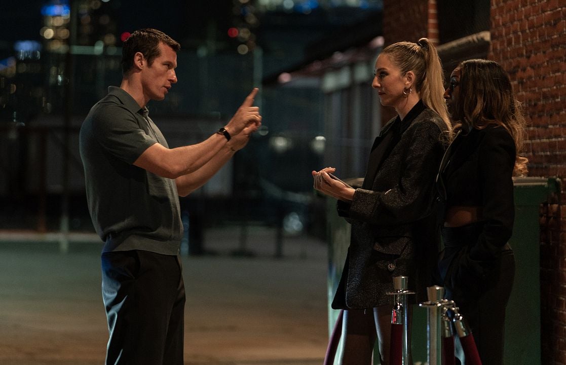  Sadece Bir Gece : Fotoğraf Ziwe Fumudoh, Callum Turner, Este Haim
