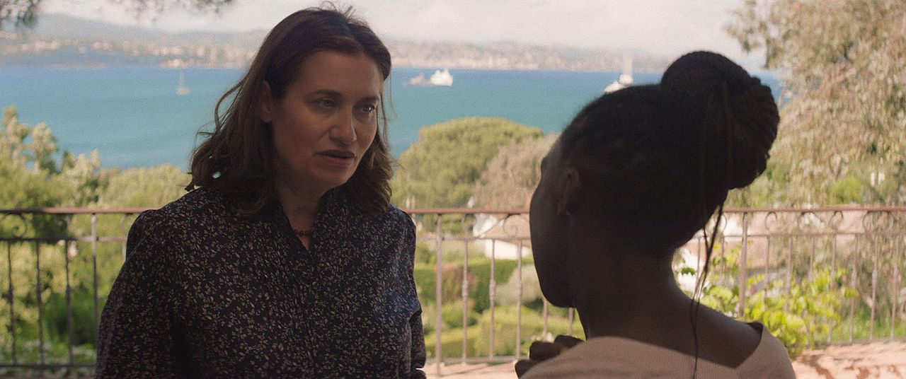 Six jours, ce printemps-là : Fotoğraf Eye Haïdara, Emmanuelle Devos