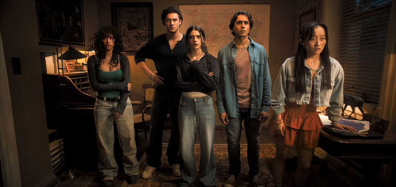 Until Dawn: Şafağa Kadar : Fotoğraf Ella Rubin, Odessa A’zion, Michael Cimino (II), Belmont Cameli, Ji-young Yoo