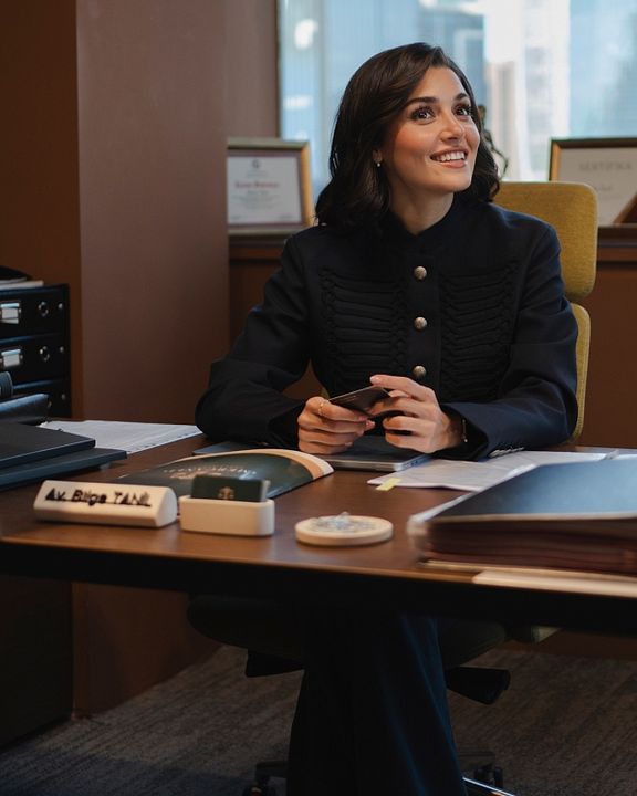 İki Dünya Bir Dilek : Fotoğraf Hande Erçel