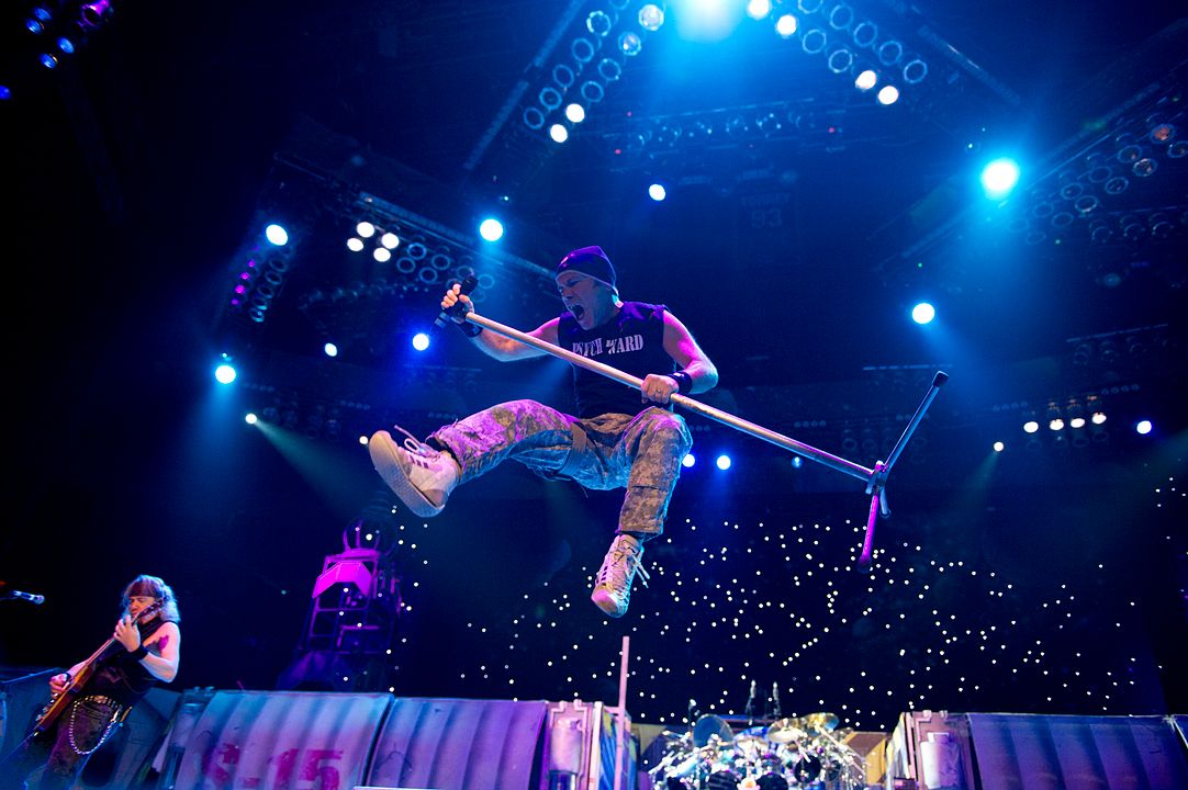 Iron Maiden: Burning Ambition : Fotoğraf Adrian Smith, Bruce Dickinson