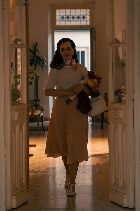 Ayşe Tatile Çıktı : Fotoğraf