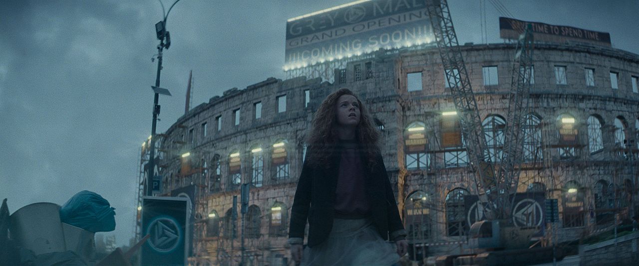 Momo : Fotoğraf Alexa Goodall