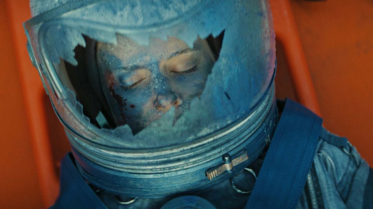 Astronot : Fotoğraf Kate Mara