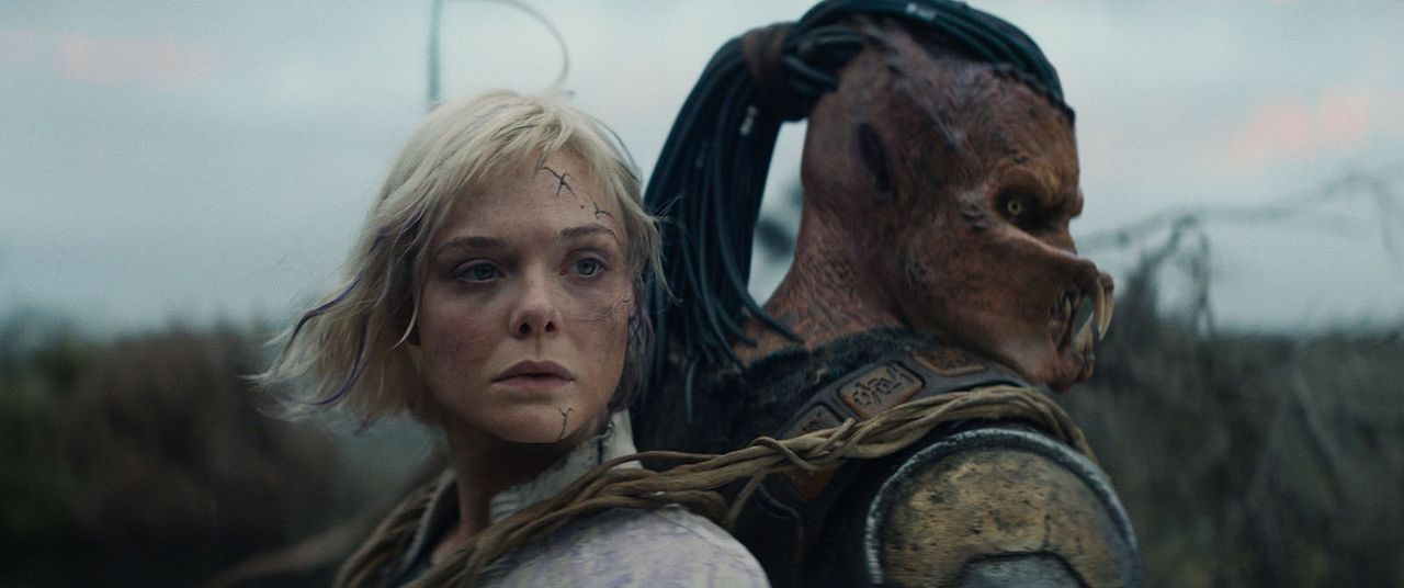 Predator: Vahşi Topraklar : Fotoğraf Dimitrius Schuster-Koloamatangi, Elle Fanning