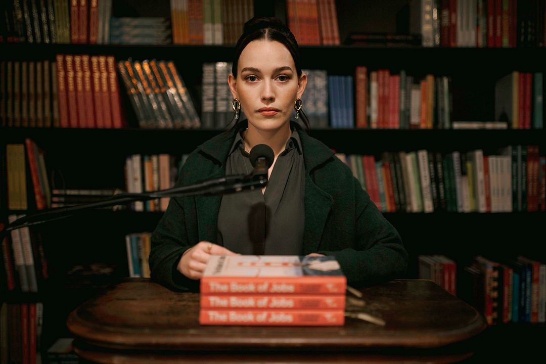 Everything to Me : Fotoğraf