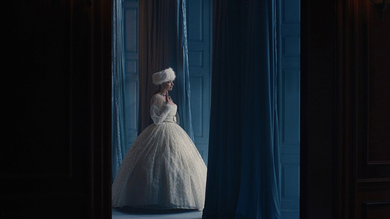 Uğultulu Tepeler : Fotoğraf Margot Robbie