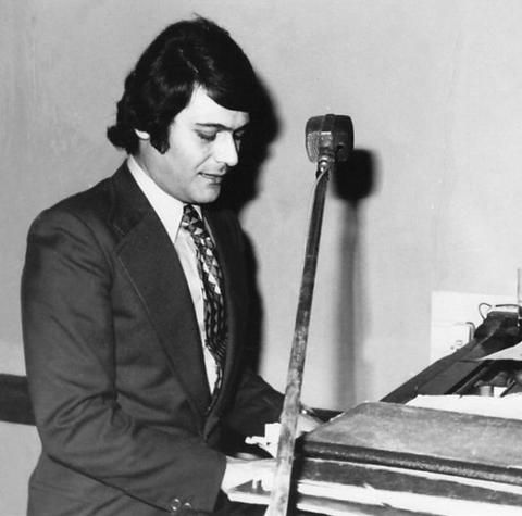 Ferdi Özbeğen Filmi : Fotoğraf
