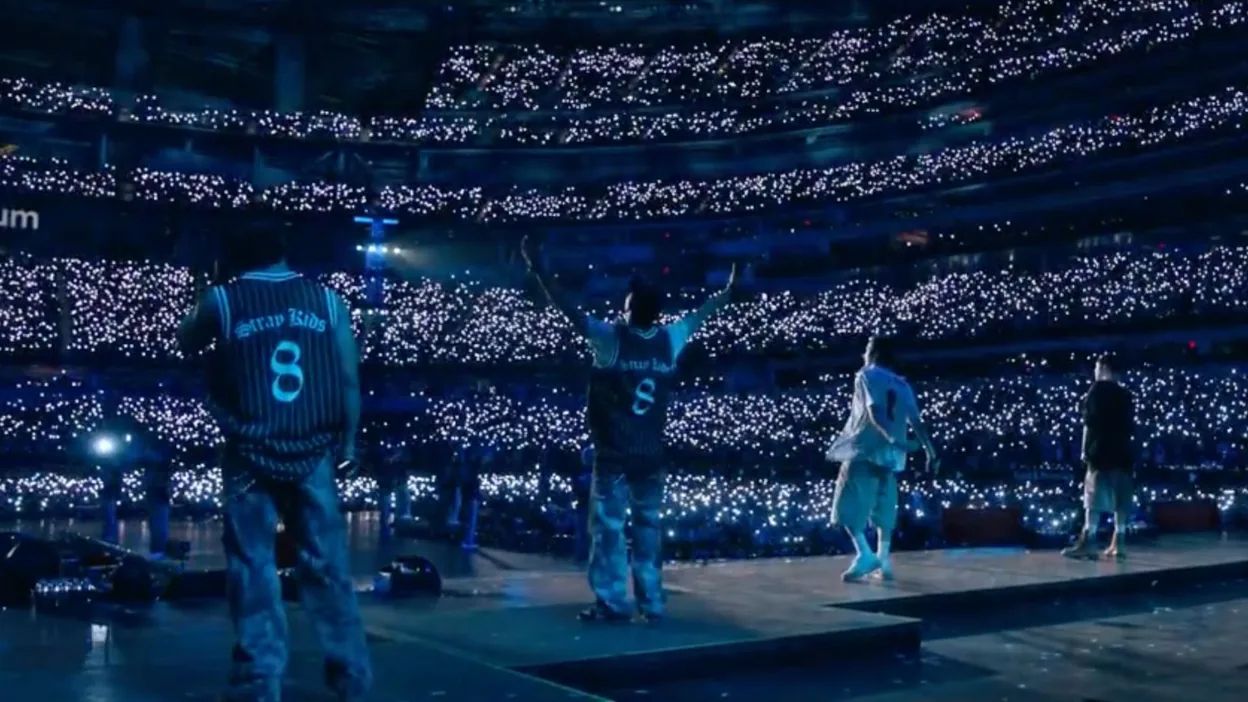 Stray Kids: The dominATE Deneyimi : Fotoğraf Stray Kids , Bang Chan, Lee Know, Changbin , Hyunjin , Felix , Han, I.N , Seungmin 