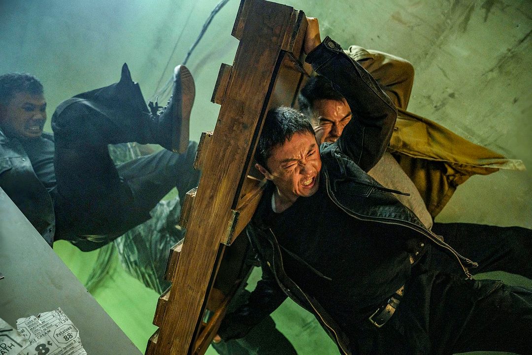 Amansız  : Fotoğraf Joe Taslim, Xie Miao