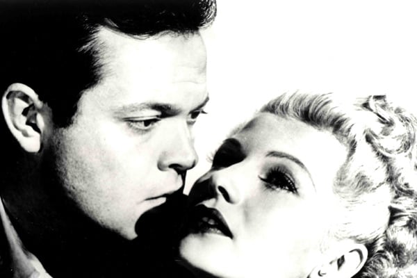 Şanghaylı Kadın : Fotoğraf Rita Hayworth, Orson Welles