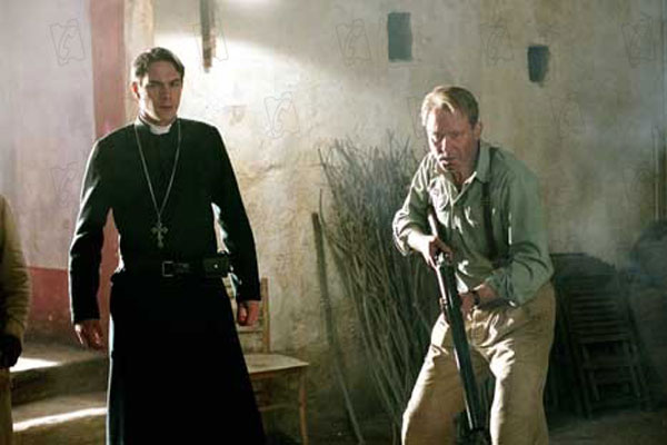 Exorcist: The Beginning : Fotoğraf Stellan Skarsgård, Renny Harlin, James D'Arcy