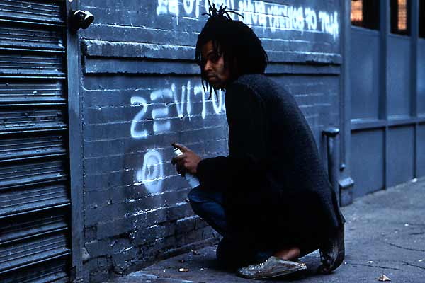 Basquiat : Fotoğraf Jeffrey Wright, David Bowie
