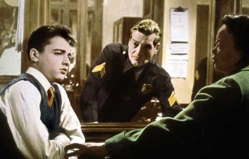 Asi Gençlik : Fotoğraf Nicholas Ray, Sal Mineo