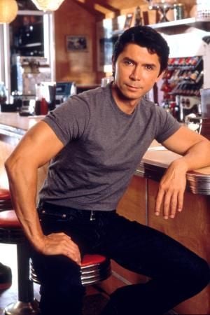 Fotoğraf Lou Diamond Phillips