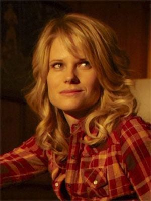 Afiş Joelle Carter