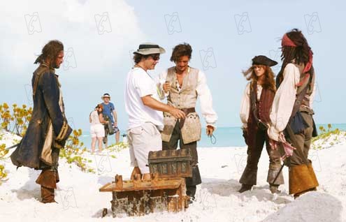 Karayip Korsanları: Ölü Adamın Sandığı : Fotoğraf Johnny Depp, Jack Davenport, Keira Knightley, Orlando Bloom, Gore Verbinski