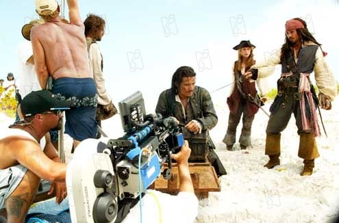 Karayip Korsanları: Ölü Adamın Sandığı : Fotoğraf Johnny Depp, Keira Knightley, Orlando Bloom, Gore Verbinski