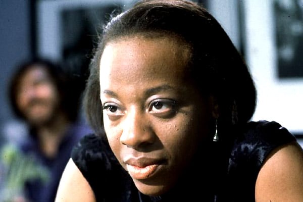 Sırlar ve Yalanlar : Fotoğraf Marianne Jean-Baptiste