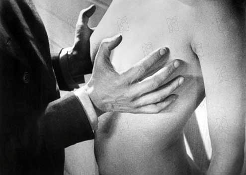 Endülüs Köpeği : Fotoğraf Luis Buñuel