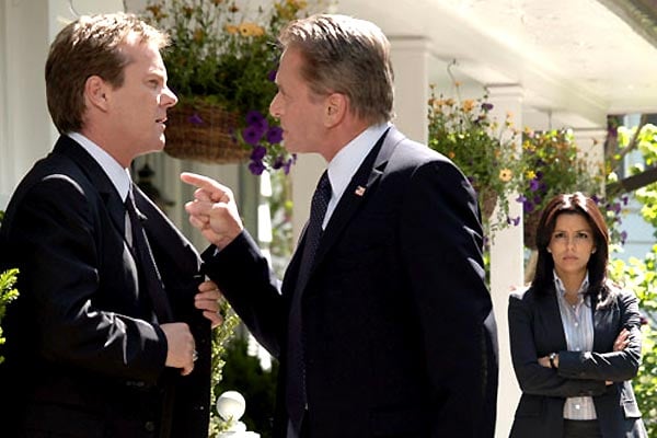 Fedai : Fotoğraf Clark Johnson, Eva Longoria, Michael Douglas, Kiefer Sutherland