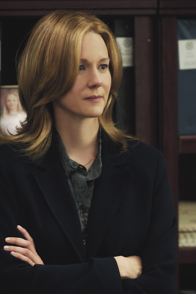 İhanet : Fotoğraf Laura Linney, Billy Ray