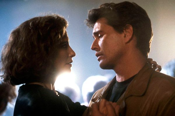 Biri Beni Gözetliyor : Fotoğraf