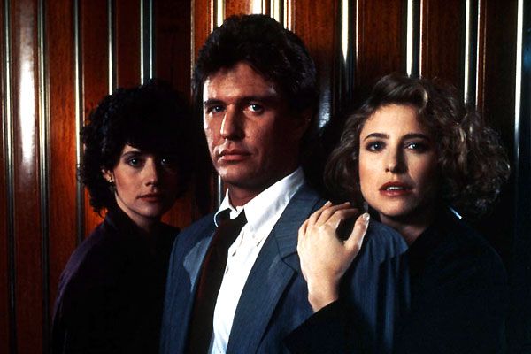 Biri Beni Gözetliyor : Fotoğraf