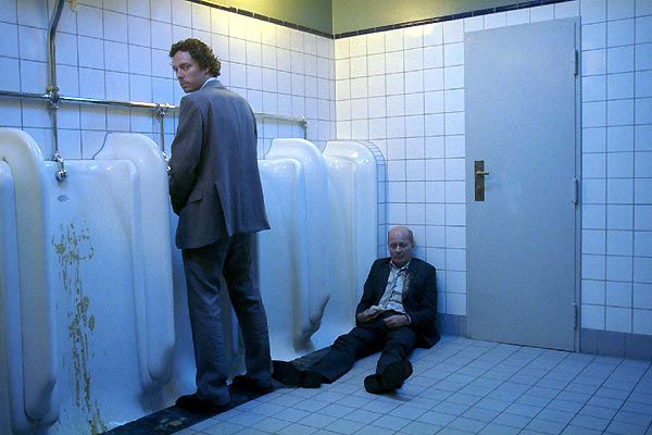 Sorun Yaratan Adam : Fotoğraf Trond Fausa Aurvåg, Jens Lien