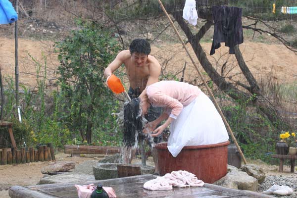 Fotoğraf Yum Jung-ah, Jin-hee Ji