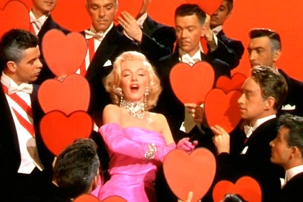 Erkekler Sarışınları Sever : Fotoğraf Marilyn Monroe, Howard Hawks