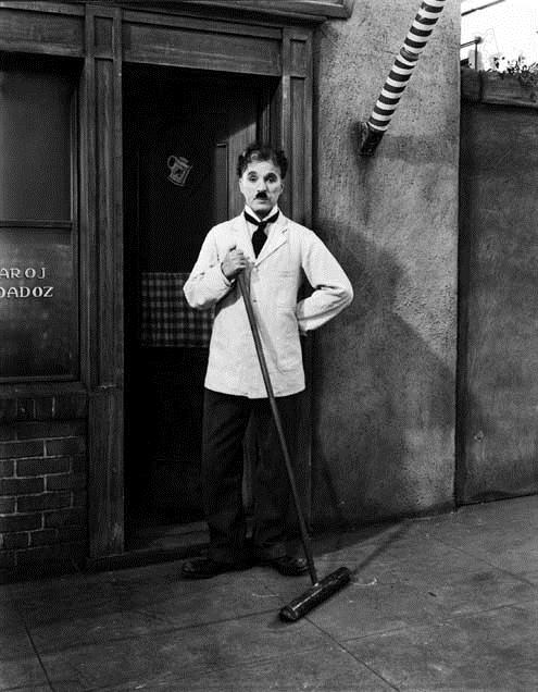 Büyük Diktatör : Fotoğraf Charles Chaplin