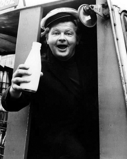 The Italian Job : Fotoğraf Peter Collinson, Benny Hill