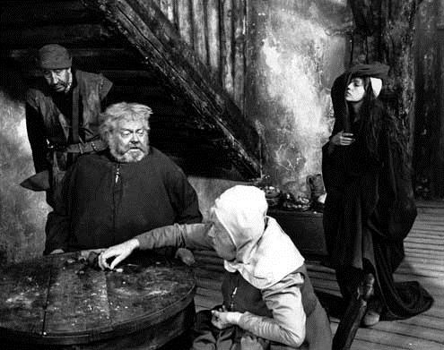 Geceyarısında Çanlar : Fotoğraf Jeanne Moreau, Margaret Rutherford, Orson Welles