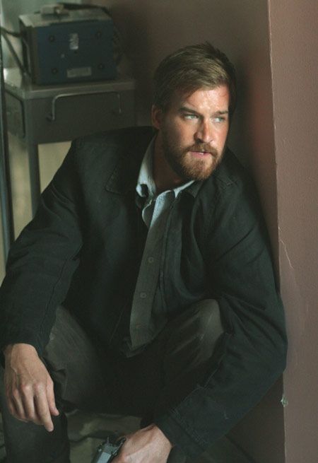 Fotoğraf Kenneth Mitchell