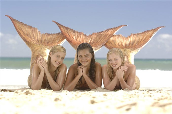 Fotoğraf Claire Holt, Phoebe Tonkin, Cariba Heine