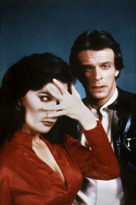 Fotoğraf Marc Singer, Jane Badler