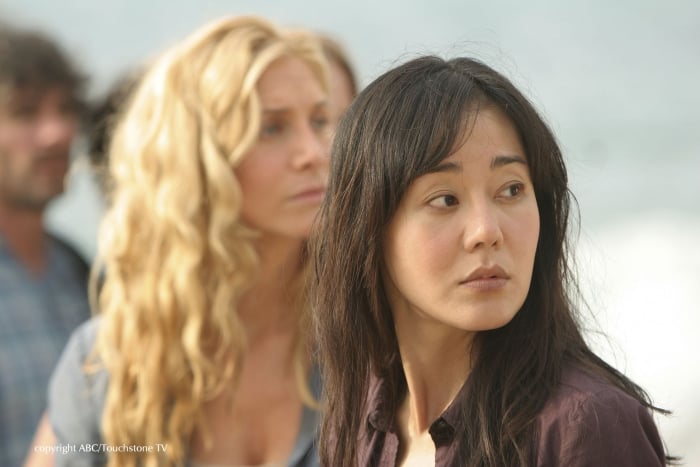 Fotoğraf Yunjin Kim, Elizabeth Mitchell