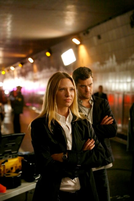 Fotoğraf Anna Torv, Joshua Jackson