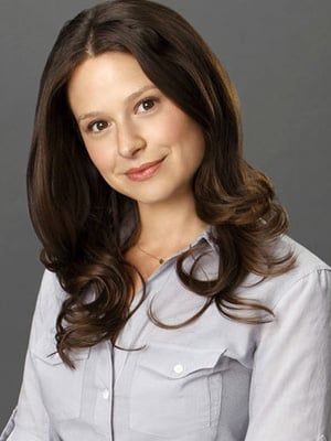 Afiş Katie Lowes